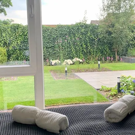 Het Zandhuis Bed & Breakfast Hulshorst